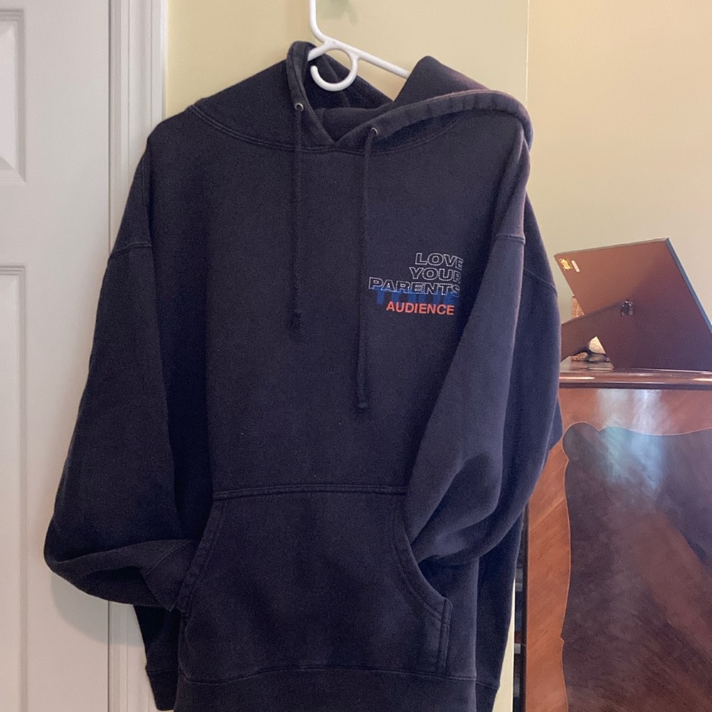 black love your parents audience tour sweater hoodie sz XL - Picture 2 of 10